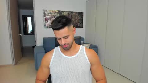 Snapshot of thiago_driussi chatting on February 11, 2025, 4:22 am thiago_driussi online show from February 11, 2025, 4:22 am