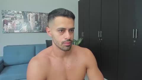 Snapshot of thiago_driussi chatting on October 4, 2025, 11:52 am thiago_driussi online show from October 4, 2025, 11:52 am