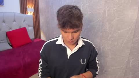 thiago online show from June 10, 2026, 6:07 pm