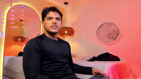 Snapshot of thiago_mercer chatting on September 24, 2025, 11:02 am Thiago online show from September 24, 2025, 11:02 am