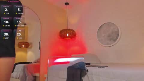 Snapshot of thiago_mercer chatting on October 7, 2025, 11:18 am Thiago online show from October 7, 2025, 11:18 am