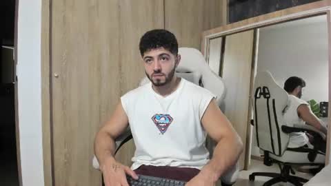 THIAGO online show from July 23, 2026, 2:31 am