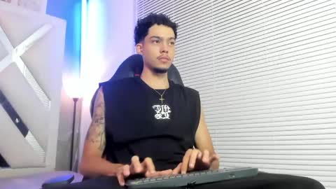 Snapshot of thiago_preston chatting on June 2, 2026, 7:38 pm Thiago online show from June 2, 2026, 7:38 pm
