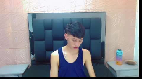 thiago_twink38 online show from November 7, 2025, 4:34 am
