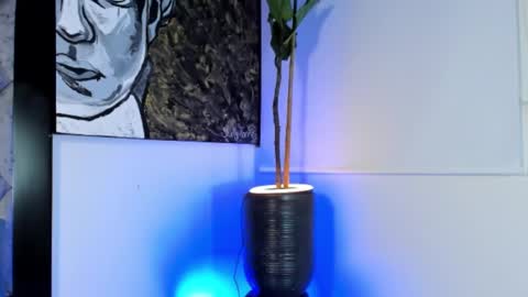 Snapshot of thiagoferrari1 chatting on March 7, 2025, 5:18 am thiago online show from March 7, 2025, 5:18 am