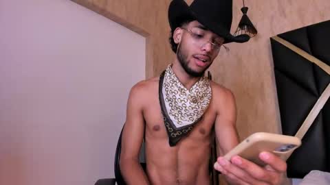 ThiagoFerreti online show from September 30, 2025, 3:55 am