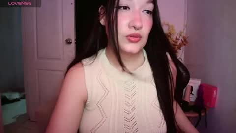 Snapshot of thiara_dor chatting on May 29, 2026, 5:16 am Thiara Next Stream 0211 get my social media 3 online show from May 29, 2026, 5:16 am