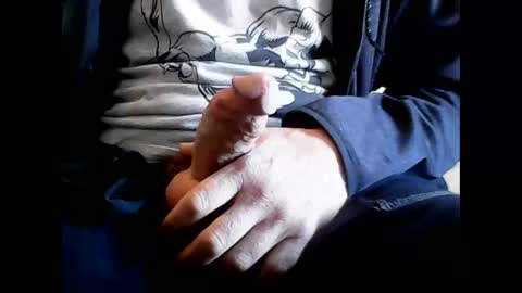 thick9dtf online show from February 19, 2025, 8:10 pm