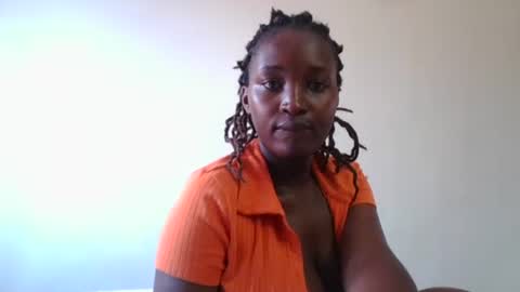 Snapshot of thick_eviey chatting on March 11, 2025, 11:44 am love online show from March 11, 2025, 11:44 am