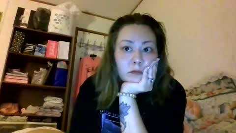 Snapshot of thickassazn93 chatting on November 10, 2025, 10:58 am thickassazn93 online show from November 10, 2025, 10:58 am