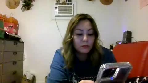 Snapshot of thickassazn93 chatting on December 13, 2025, 10:15 pm thickassazn93 online show from December 13, 2025, 10:15 pm