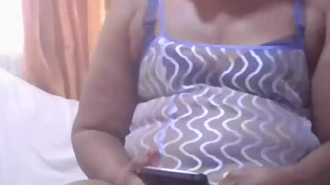 Snapshot of thickbotty_ebony chatting on September 14, 2025, 11:42 am thickbotty_ebony online show from September 14, 2025, 11:42 am
