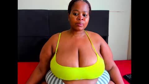 thickleeyanax online show from November 9, 2025, 5:39 am
