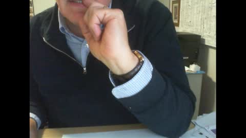 Snapshot of thickmelnik chatting on May 6, 2026, 2:00 pm James online show from May 6, 2026, 2:00 pm