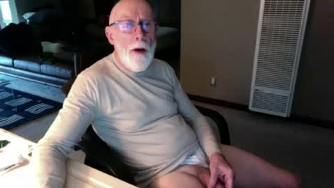 Snapshot of thickmorninwood chatting on June 14, 2026, 2:30 pm thickmorninwood online show from June 14, 2026, 2:30 pm