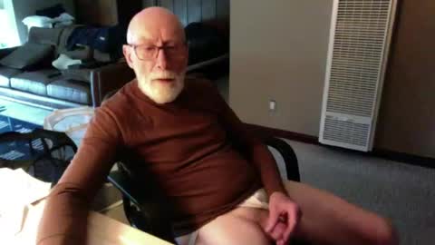 Snapshot of thickmorninwood chatting on July 3, 2026, 3:40 pm thickmorninwood online show from July 3, 2026, 3:40 pm