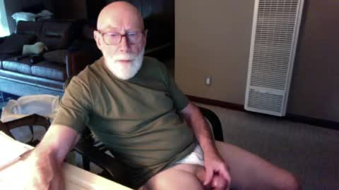 Snapshot of thickmorninwood chatting on July 17, 2026, 2:56 pm thickmorninwood online show from July 17, 2026, 2:56 pm