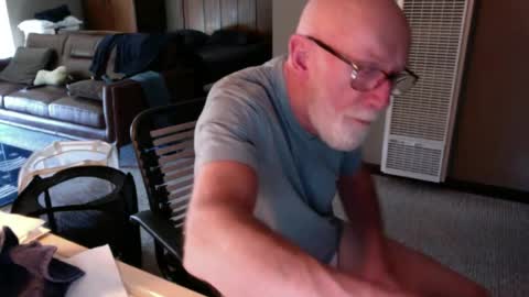 Snapshot of thickmorninwood chatting on July 31, 2026, 4:17 pm thickmorninwood online show from July 31, 2026, 4:17 pm