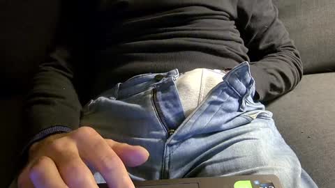 Thickru online show from January 7, 2025, 6:03 pm