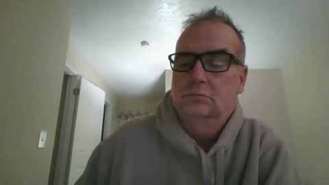 thickwhiteload online show from January 12, 2025, 2:09 pm