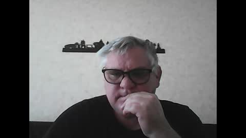 Snapshot of thierrysymp chatting on January 12, 2025, 9:40 am Thierrysymp online show from January 12, 2025, 9:40 am