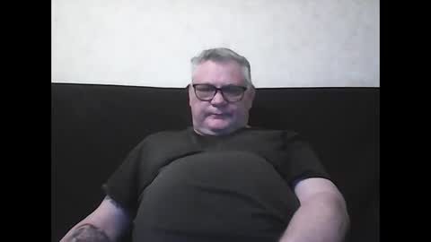 Snapshot of thierrysymp chatting on February 25, 2025, 9:13 pm Thierrysymp online show from February 25, 2025, 9:13 pm