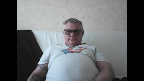 Snapshot of thierrysymp chatting on March 6, 2025, 10:09 am Thierrysymp online show from March 6, 2025, 10:09 am