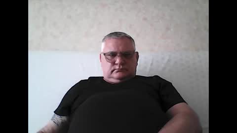 Snapshot of thierrysymp chatting on October 14, 2025, 3:57 pm Thierrysymp online show from October 14, 2025, 3:57 pm