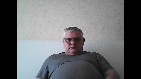 Snapshot of thierrysymp chatting on November 16, 2025, 10:21 am Thierrysymp online show from November 16, 2025, 10:21 am