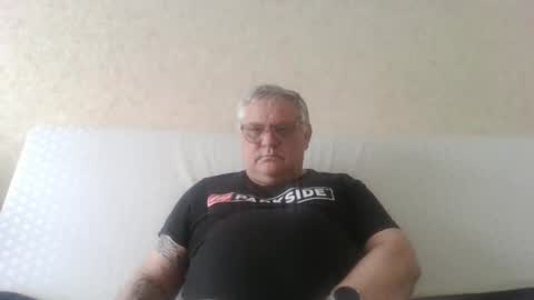 Snapshot of thierrysymp chatting on March 28, 2026, 12:05 pm Thierrysymp online show from March 28, 2026, 12:05 pm