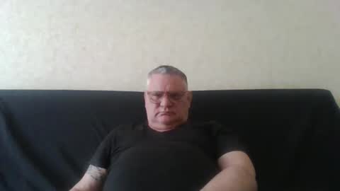 Snapshot of thierrysymp chatting on April 12, 2026, 4:45 pm Thierrysymp online show from April 12, 2026, 4:45 pm