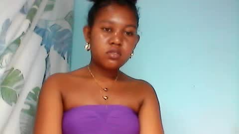 Snapshot of thierryzz chatting on July 5, 2026, 4:36 pm thierryzz online show from July 5, 2026, 4:36 pm