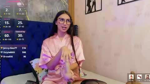 Snapshot of thin_eva chatting on July 28, 2026, 6:20 pm Eva online show from July 28, 2026, 6:20 pm
