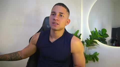 thin_tommy11 online show from May 2, 2026, 8:58 pm