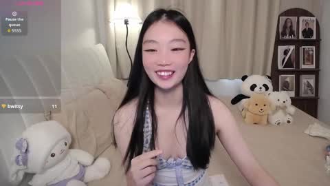 Snapshot of thisgirl__ chatting on June 1, 2026, 1:51 am kk online show from June 1, 2026, 1:51 am