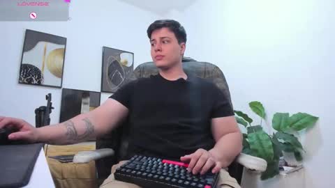 thom_ohtani online show from September 26, 2025, 2:26 am