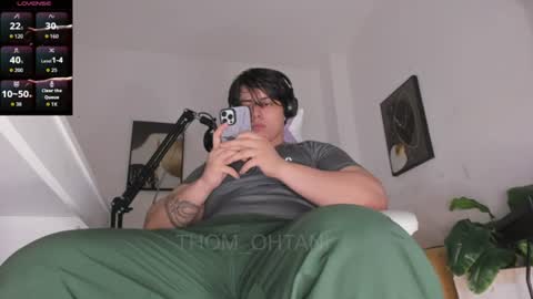 thom_ohtani online show from July 19, 2026, 4:38 am