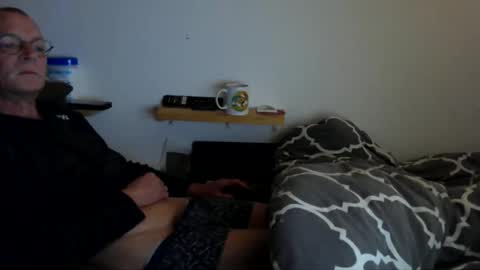 Snapshot of thomas6799 chatting on September 15, 2025, 5:07 am thomas6799 online show from September 15, 2025, 5:07 am