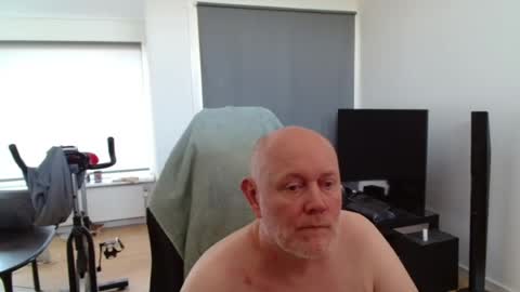 thomas806035 online show from July 15, 2026, 11:37 am