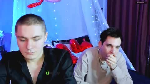 thomas_crow online show from February 26, 2026, 9:52 am