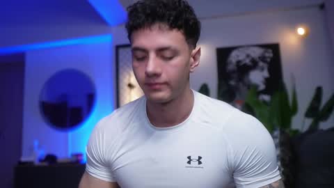 Thomas Falcon online show from January 14, 2025, 1:26 am