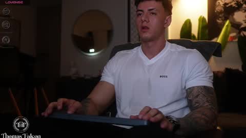 Thomas Falcon online show from February 22, 2025, 3:56 am