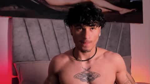 Thomas 3  JUST STAY AND BE MY LAST LOVE online show from December 22, 2025, 2:30 am