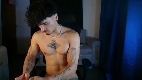 Snapshot of thomas_fit1 chatting on June 19, 2026, 12:04 am Thomas 3 JUST STAY AND BE MY LAST LOVE online show from June 19, 2026, 12:04 am