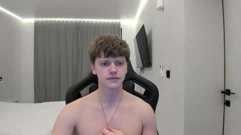 Tomas online show from March 10, 2026, 11:43 pm