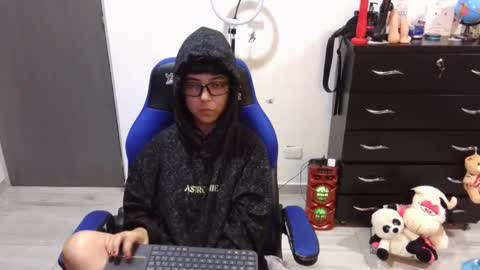 Snapshot of thomascooper_cams chatting on May 11, 2026, 8:06 pm VALERIA online show from May 11, 2026, 8:06 pm