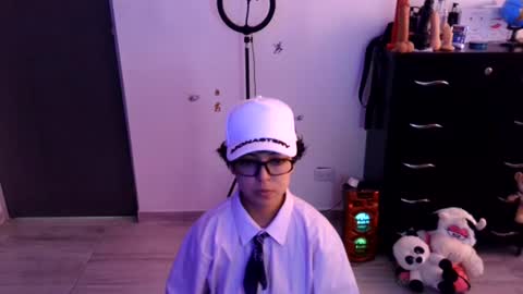 Snapshot of thomascooper_cams chatting on July 1, 2026, 9:25 pm VALERIA online show from July 1, 2026, 9:25 pm