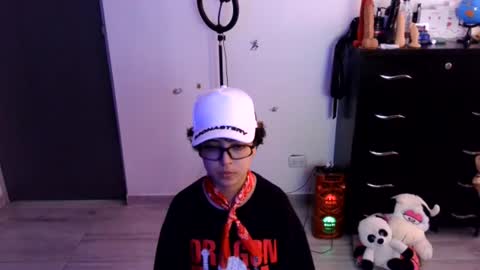 Snapshot of thomascooper_cams chatting on July 9, 2026, 8:24 pm VALERIA online show from July 9, 2026, 8:24 pm