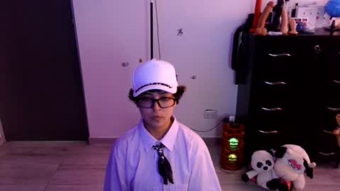 Snapshot of thomascooper_cams chatting on July 13, 2026, 7:27 pm VALERIA online show from July 13, 2026, 7:27 pm
