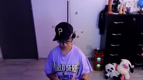Snapshot of thomascooper_cams chatting on July 18, 2026, 9:51 pm VALERIA online show from July 18, 2026, 9:51 pm